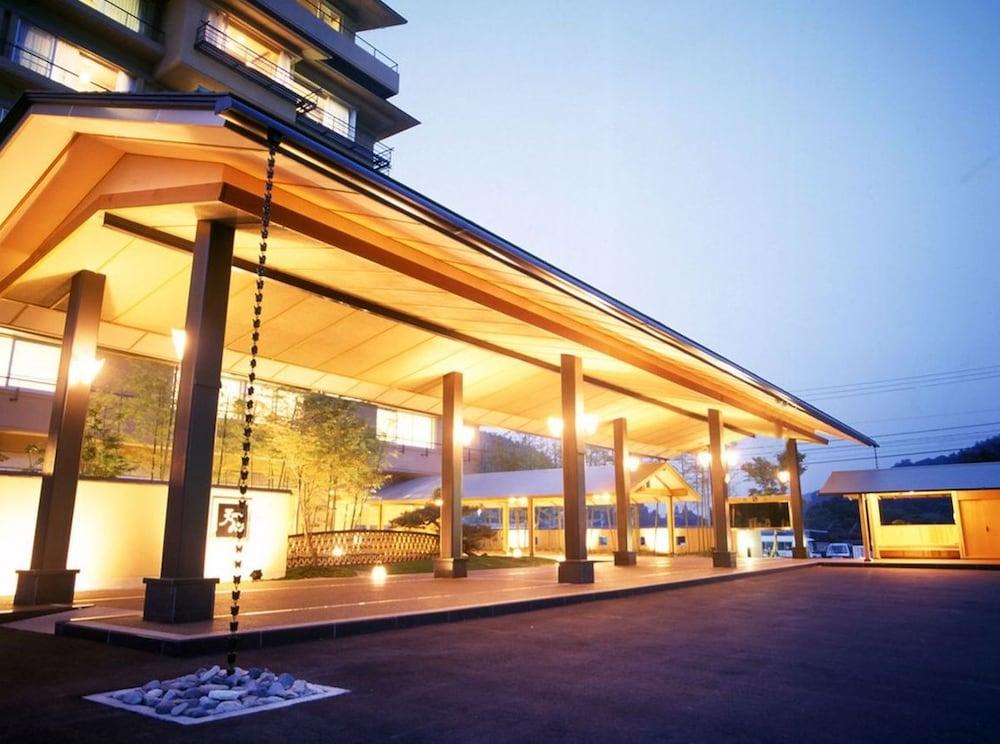 Hirugami Grand Hotel Tenshin Achi Exterior photo